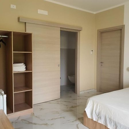 B&B La Leggenda Весте Екстериор снимка