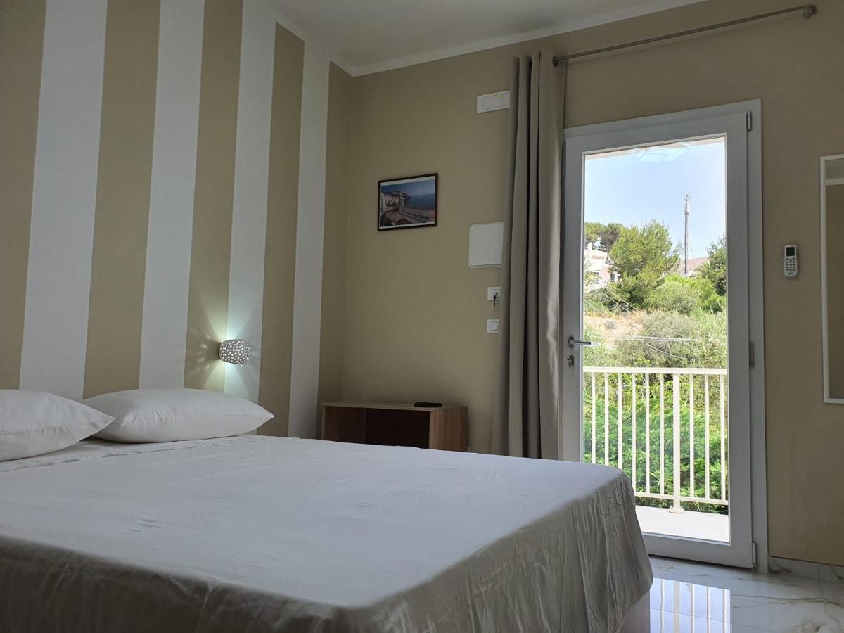 B&B La Leggenda Весте Екстериор снимка